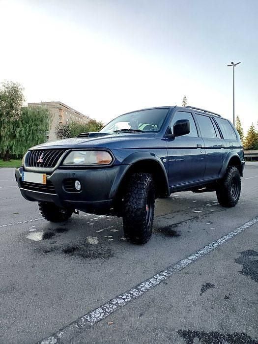 Usado 2000 Mitsubishi Pajero SUV | € 8.500 (Bom preço) - Imagem 1/4