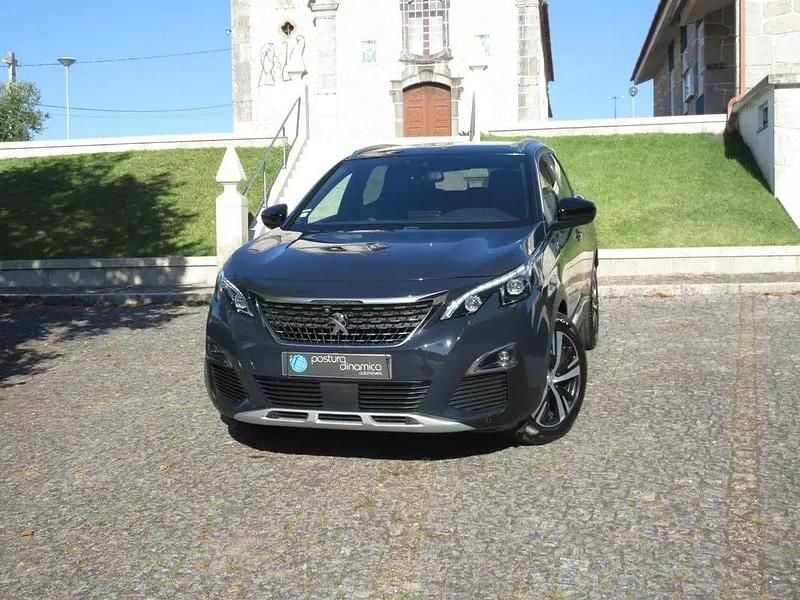 Cinzento Usado 2019 Peugeot 3008 GT-line SUV | € 22.990 (Preço justo) - Imagem 1/4