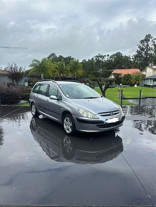 Usado 2002 Peugeot 307 Sedan | € 2.499 (Bom preço) - Imagem 1/4