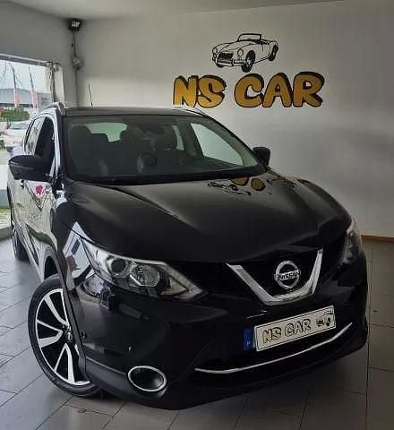 Preto Usado 2015 Nissan Qashqai Premium Edition SUV | € 15.750 (Preço justo) - Imagem 1/4