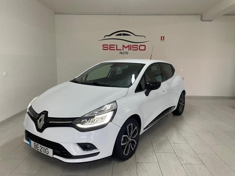 Branco Usado 2018 Renault Clio IV Intens | € 14.650 (Preço justo) - Imagem 1/4