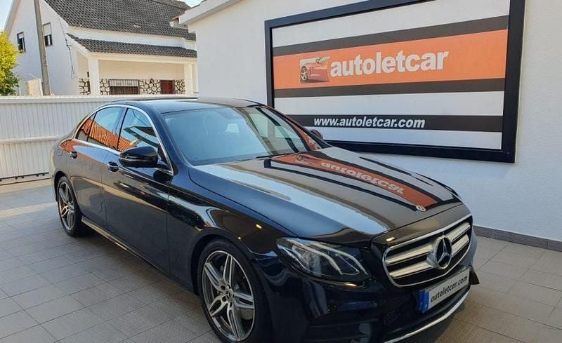Preto Usado 2018 Mercedes E220 AMG line | € 25.900 (Super Preço) - Imagem 1/4
