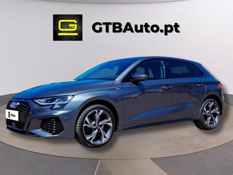 Antracite Usado 2022 Audi A3 Sportback e-tron Sedan | € 29.999 (Preço justo) - Imagem 1/4