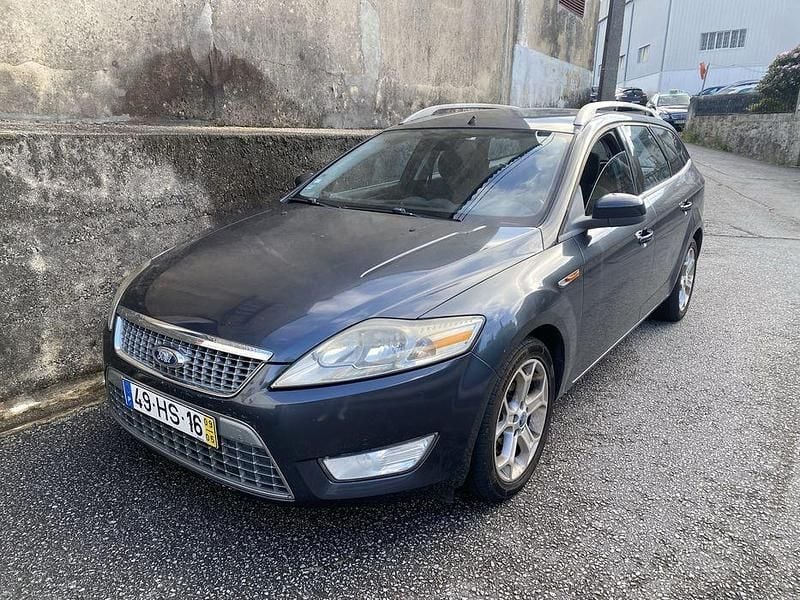 Usado 2009 Ford Mondeo Sedan | € 2.800 (Preço elevado) - Imagem 1/4