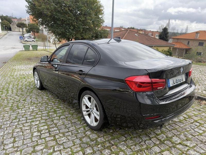 Usado BMW 318 Sport Line 150 HP (110 kW) 2016 Sedan