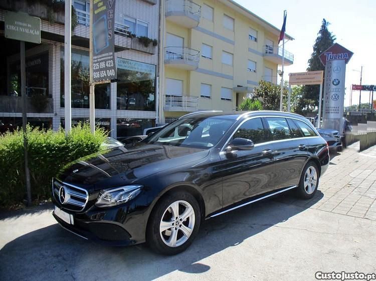 Outra Usado 2018 Mercedes E200 Exclusive Carrinha | € 23.500 - Imagem 1/1