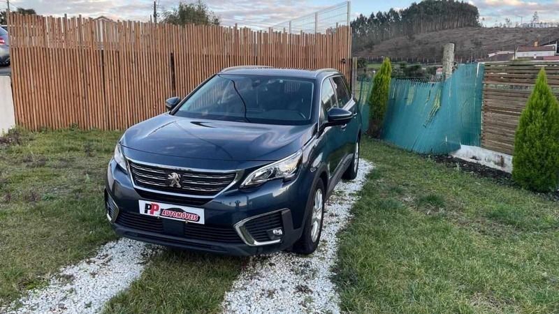 Cinzento Usado 2018 Peugeot 5008 Monovolume | € 16.500 (Preço justo) - Imagem 1/4