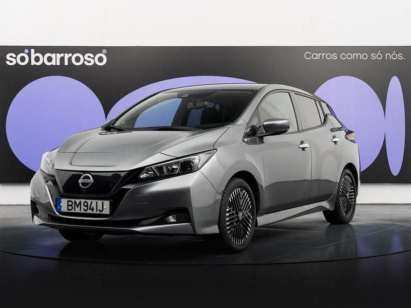 Usado Nissan Leaf N-Connecta 110 kW (150 HP) 2024 Cinza Citadino
