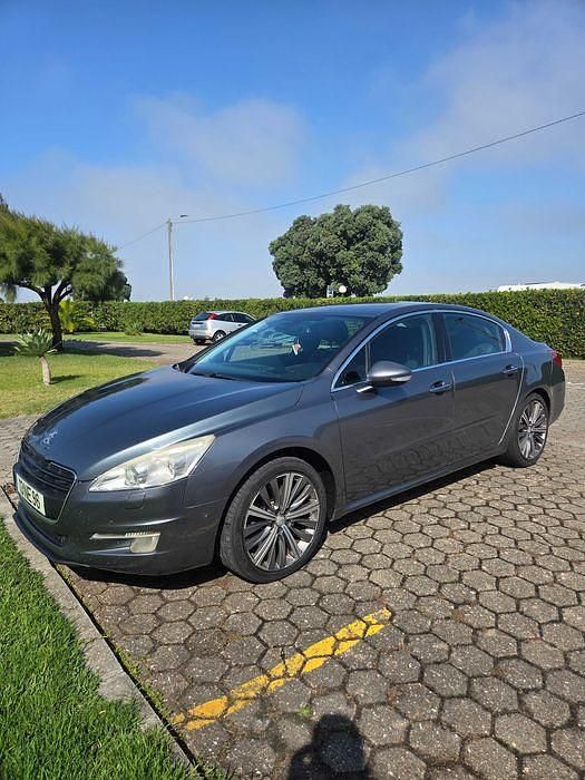 Usado 2012 Peugeot 204 Sedan | € 6.900 - Imagem 1/4