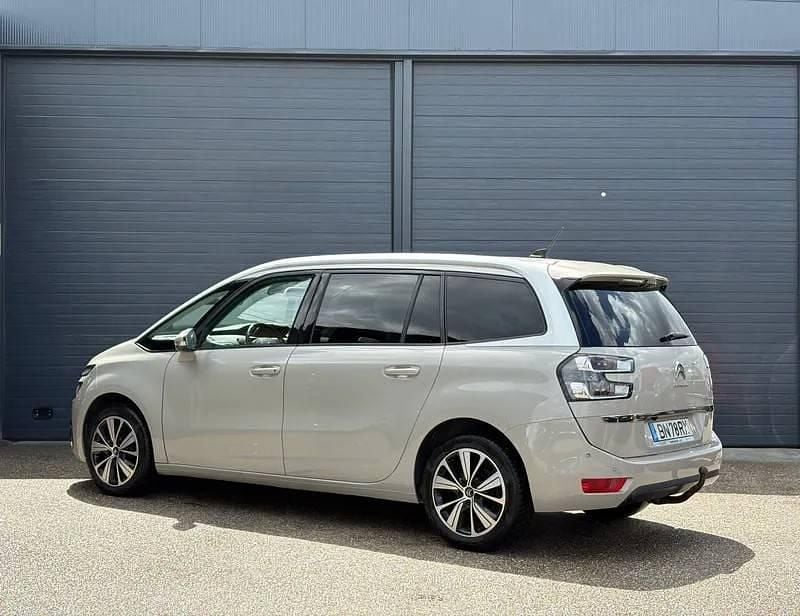 Usado Citroën Spacetourer 130 HP (95 kW) 2019 Cinzento Monovolume