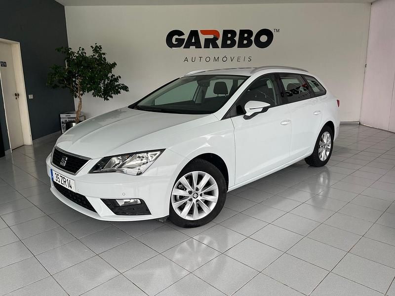 Branco Usado 2019 Seat Leon Style Carrinha | € 15.950 (Preço justo) - Imagem 1/4