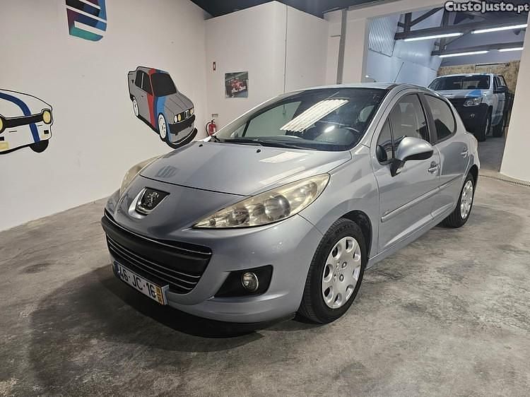 Azul Usado 2010 Peugeot 207 | € 5.750 (Preço justo) - Imagem 1/1