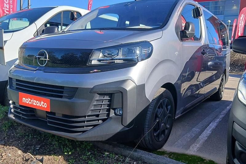Usado 2024 Opel Vivaro Essentia Monovolume | € 41.463 - Imagem 1/4