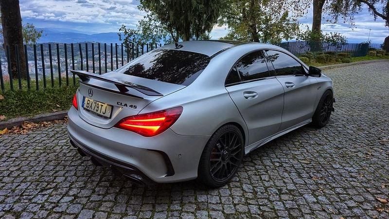 Usado 2018 Mercedes CLA45 AMG AMG Sedan | € 40.990 - Imagem 1/4