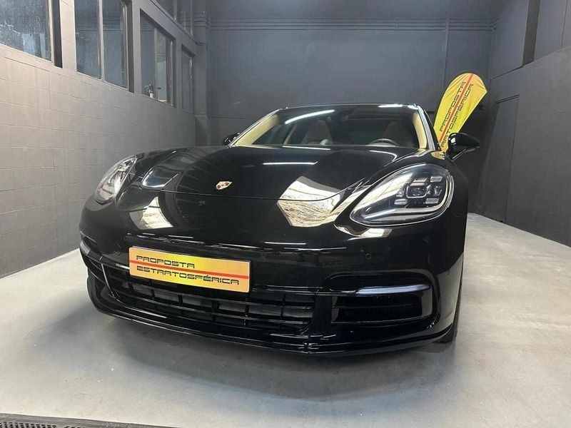 Preto Usado 2018 Porsche Panamera 4 Sedan | € 72.500 (Preço justo) - Imagem 1/4