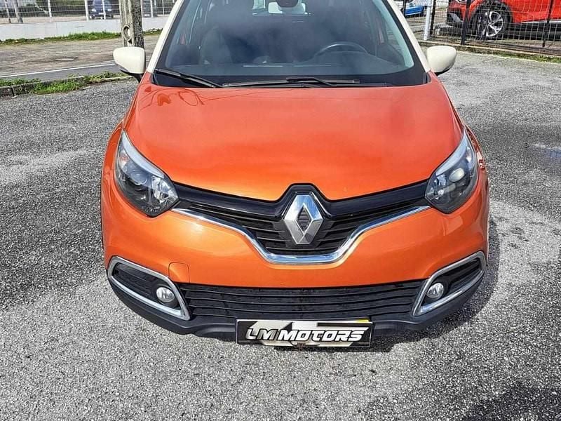 Usado Renault Captur 90 HP (66 kW) 2016 Laranja SUV
