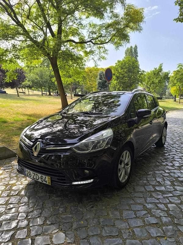 Preto Usado 2019 Renault Clio GrandTour Carrinha | € 12.000 (Super Preço) - Imagem 1/4