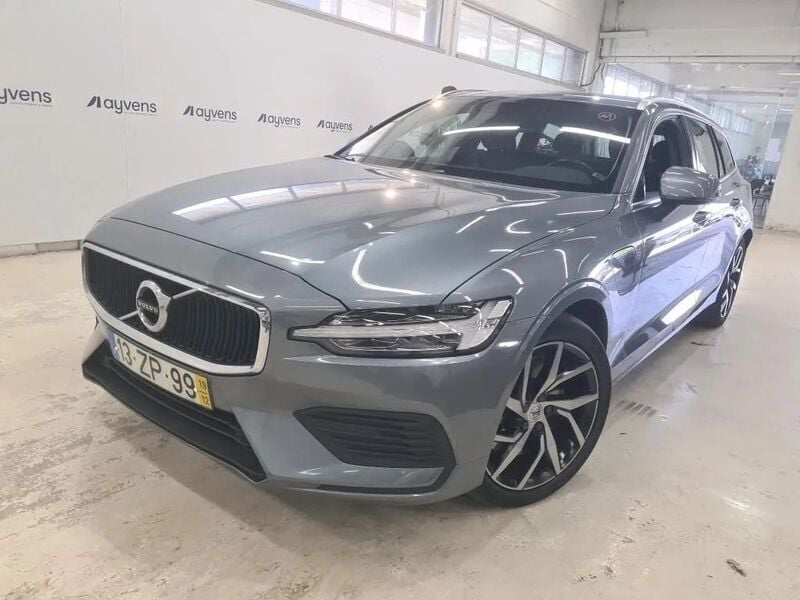 Cinza Usado 2019 Volvo V60 Momentum Carrinha | € 32.700 - Imagem 1/4