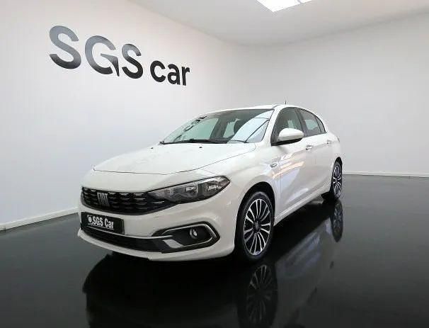 Branco Usado 2023 Fiat Tipo City Life | € 17.200 (Preço justo) - Imagem 1/4