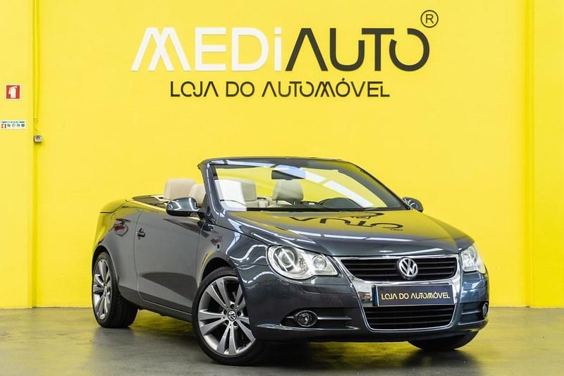 Cinza Usado 2008 VW Eos Cabrios | € 18.000 - Imagem 1/4