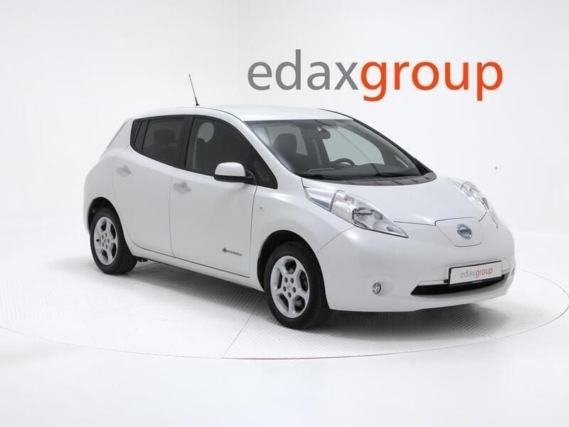 Branco Usado 2016 Nissan Leaf Visia+ Citadino | € 8.490 (Preço justo) - Imagem 1/4