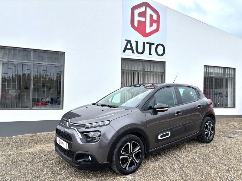 Cinzento Usado 2024 Citroën C3 PureTech Citadino | € 15.800 (Preço justo) - Imagem 1/4