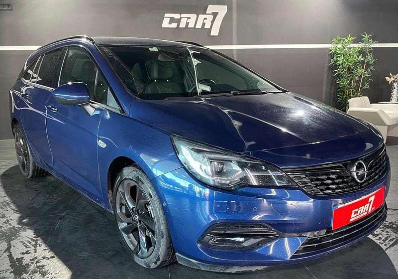 Azul Usado 2020 Opel Astra Elegance Carrinha | € 13.750 (Preço justo) - Imagem 1/4