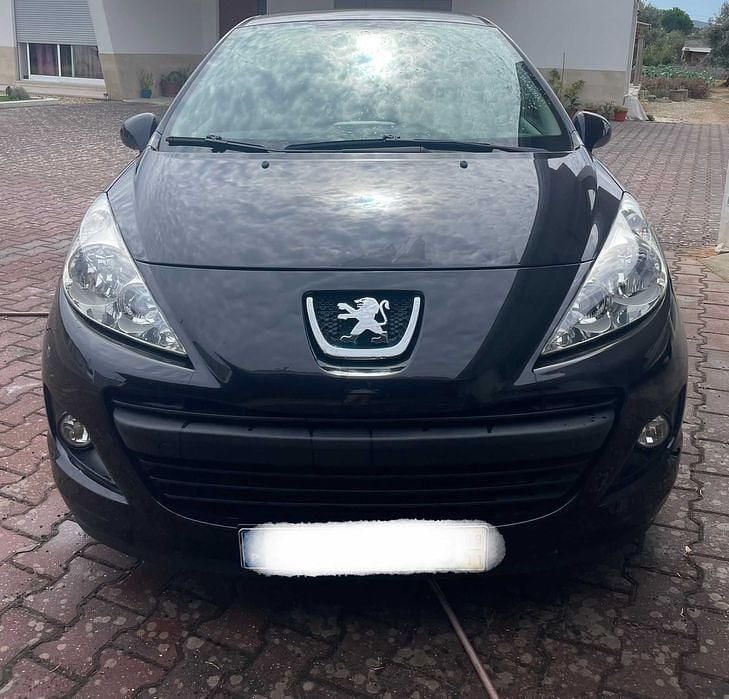 Usado 2009 Peugeot 207 Sedan | € 6.200 (Preço justo) - Imagem 1/4