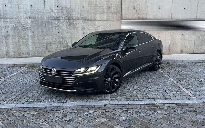 Usado 2019 VW Arteon R-line Sedan | € 26.450 (Preço elevado) - Imagem 1/4