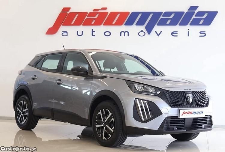 Cinza Usado 2024 Peugeot 2008 Active SUV | € 24.500 (Caro) - Imagem 1/1