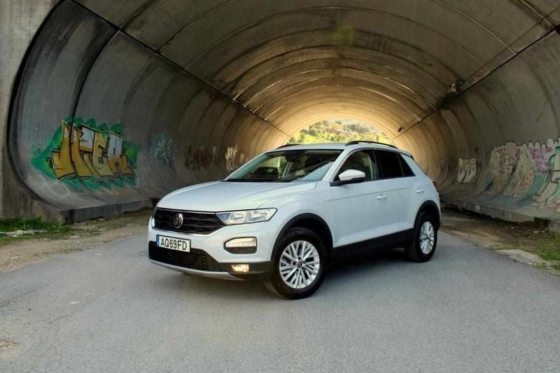 Branco Usado 2022 VW T-Roc R SUV | € 20.990 (Preço justo) - Imagem 1/4
