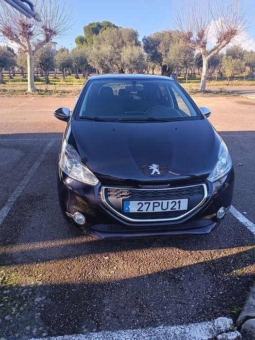 Usado 2015 Peugeot 208 Citadino | € 7.250 (Bom preço) - Imagem 1/4
