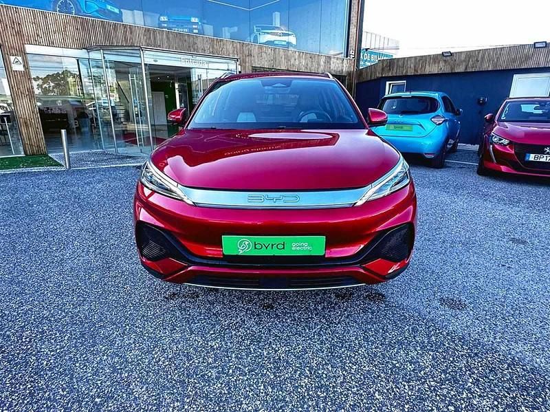 Usado BYD Atto 3 Comfort 150 kW (204 HP) 2023 Vermelho SUV