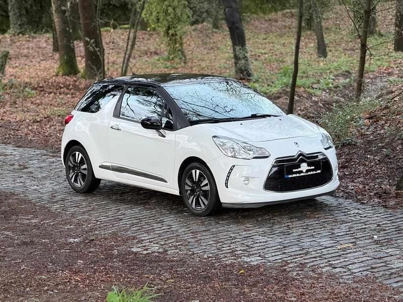 Branco Usado 2015 Citroën DS3 | € 9.990 (Preço justo) - Imagem 1/4