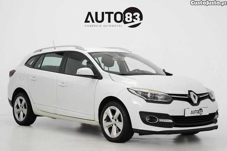 Branco Usado 2014 Renault Mégane GrandTour Dynamique Carrinha | € 9.990 (Preço justo) - Imagem 1/1