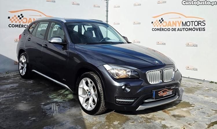 Usado BMW X1 xLine 116 HP (85 kW) 2013 Cinza SUV