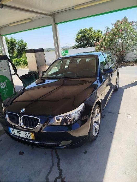 Usado 2009 BMW 520 Sedan | € 8.490 (Bom preço) - Imagem 1/4