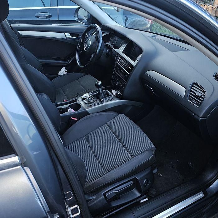 Usado Audi A4 140 HP (102 kW) 2008 Sedan