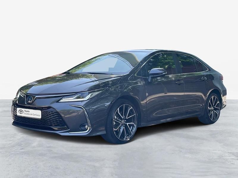 Cinza (pintura metalizada) Usado 2024 Toyota Corolla Luxury Sedan | € 36.000 (Caro) - Imagem 1/4