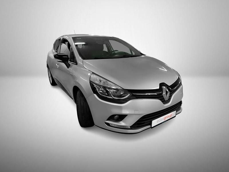Cinzento Usado 2017 Renault Clio IV LIMITED | € 10.990 (Preço justo) - Imagem 1/4