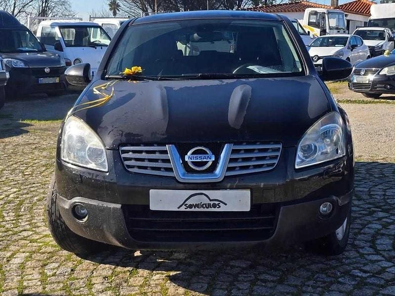 Usado Nissan Qashqai 106 HP (77 kW) 2008 Preto SUV