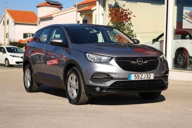 Usado Opel Grandland X Edition 130 HP (95 kW) 2019 Cinzento SUV