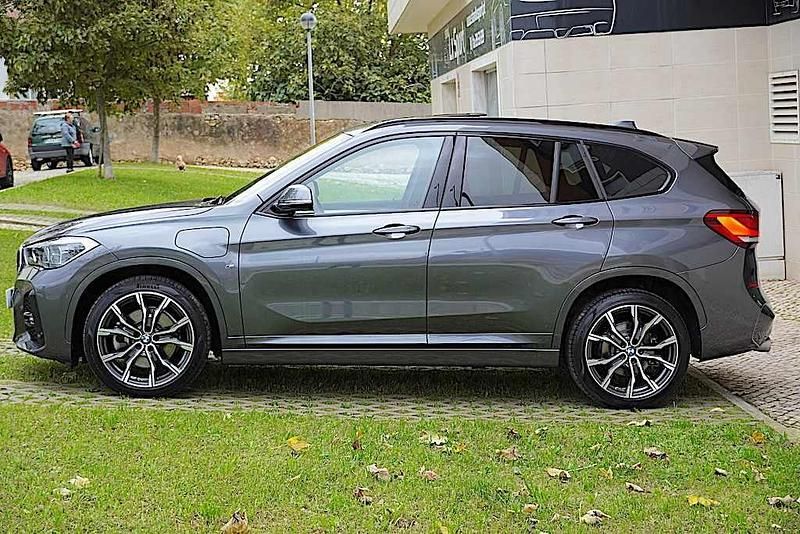 Usado BMW X1 220 HP (161 kW) 2020 Cinzento SUV