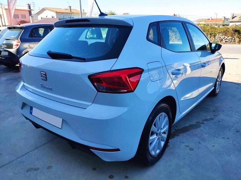 Usado Seat Ibiza 95 HP (69 kW) 2022 Branco Citadino