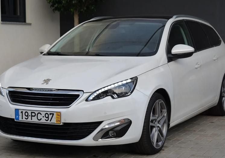 Usado Peugeot 308 130 HP (95 kW) 2014 Branco Carrinha