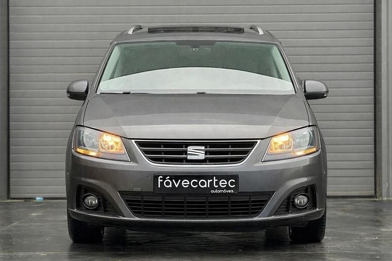 Usado Seat Alhambra Style 150 HP (110 kW) 2016 Cinza Monovolume