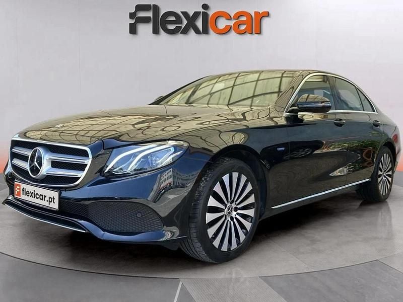 Usado Mercedes E350 Avantgarde 279 HP (205 kW) 2018 Preto Sedan