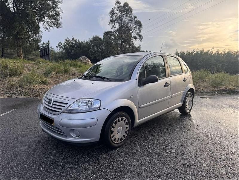 Usado 2002 Citroën C3 Sedan | € 1.990 (Bom preço) - Imagem 1/4