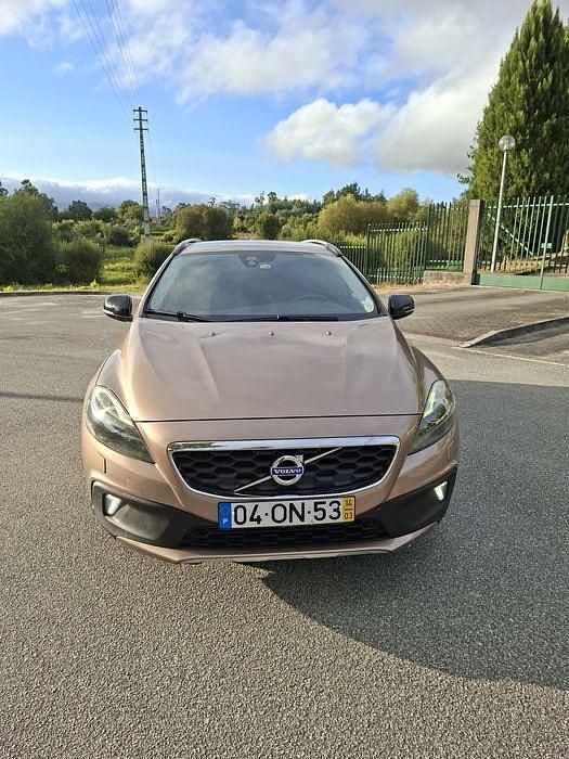 Usado 2014 Volvo V40 CC Carrinha | € 13.000 - Imagem 1/4