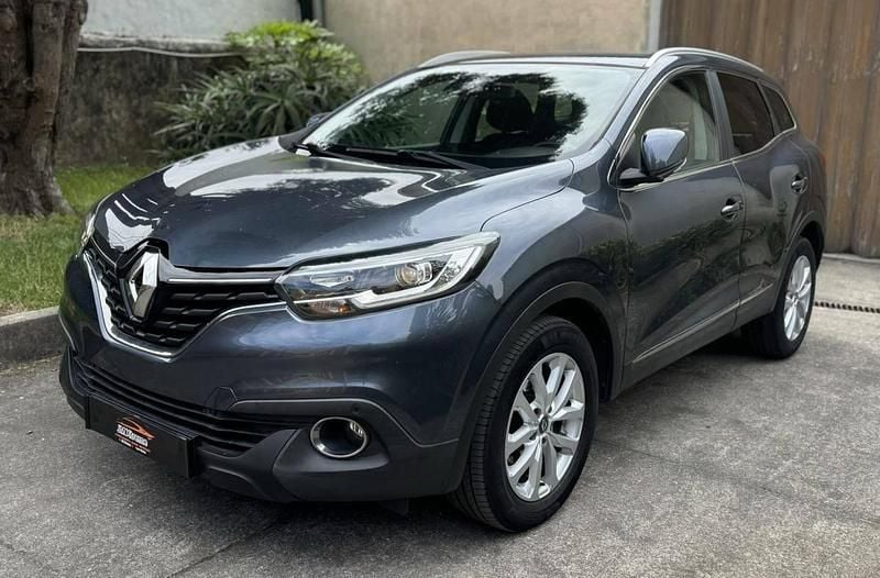 Cinzento Usado 2017 Renault Kadjar SUV | € 12.900 (Bom preço) - Imagem 1/4
